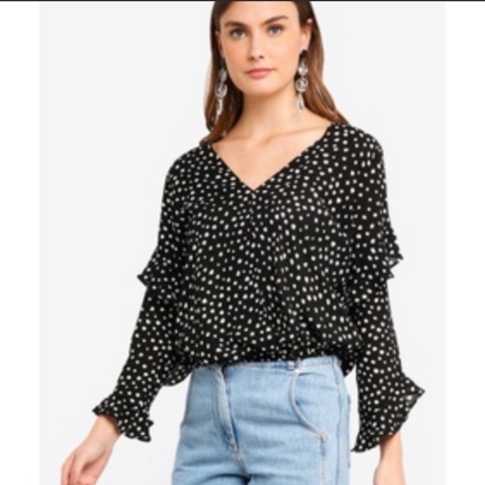 Max Studio B&W Polka Dots Ruffle Sleeve Blouse, S
